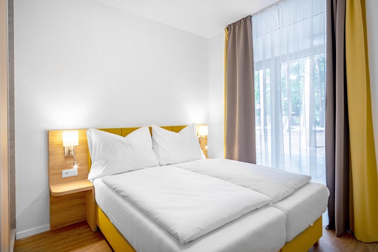 Szent Bernadett Csaladi Apartmanhaz Шіофок Екстер'єр фото