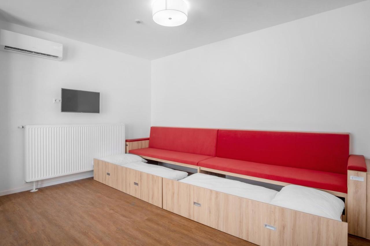 Szent Bernadett Csaladi Apartmanhaz Шіофок Екстер'єр фото