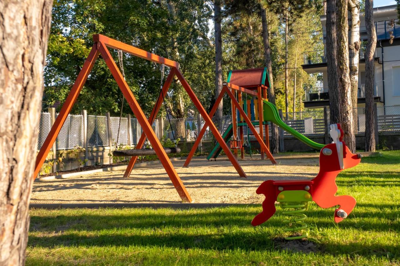Szent Bernadett Csaladi Apartmanhaz Шіофок Екстер'єр фото